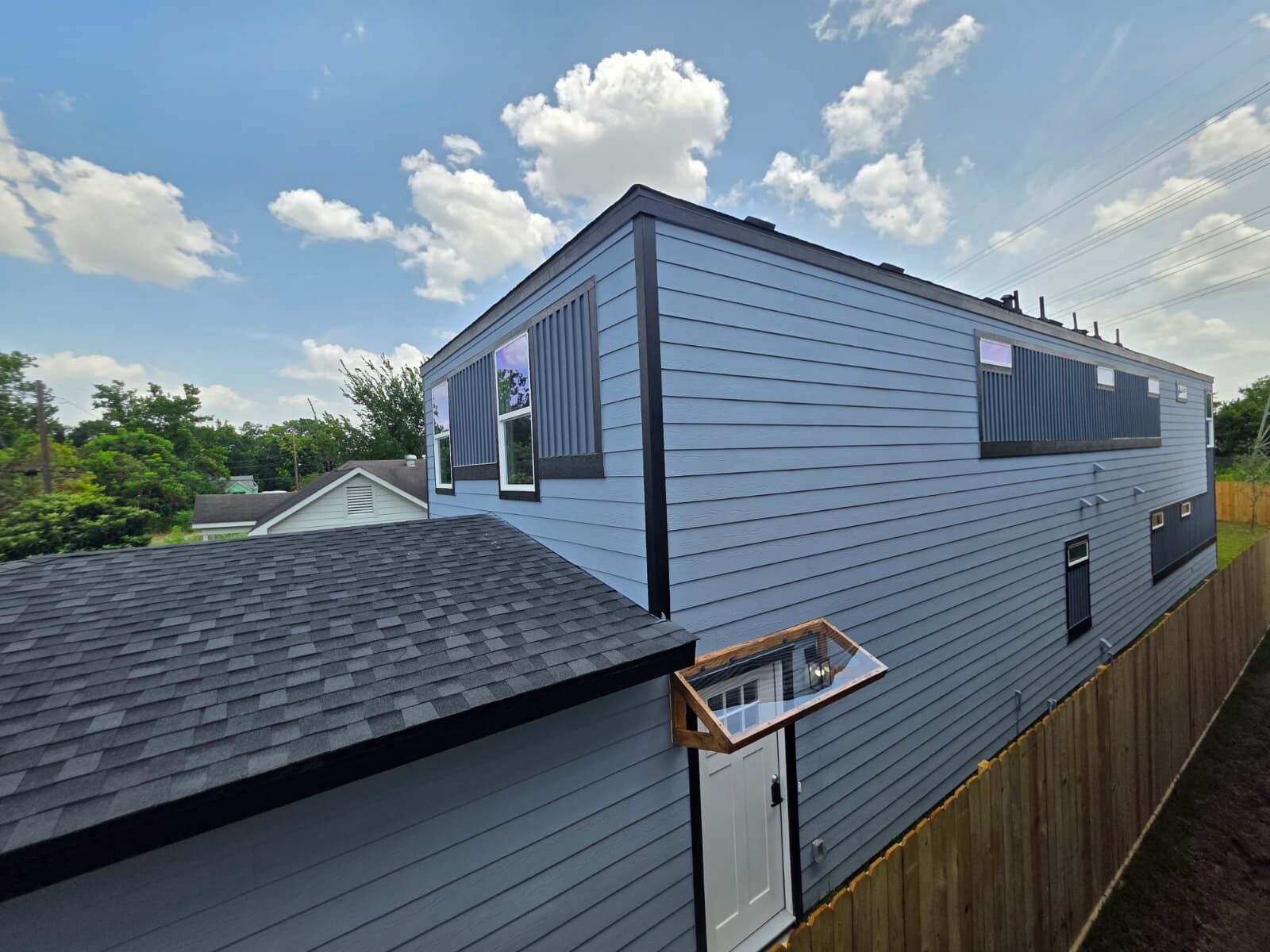 Building Photo - 4702 Baton Rouge St