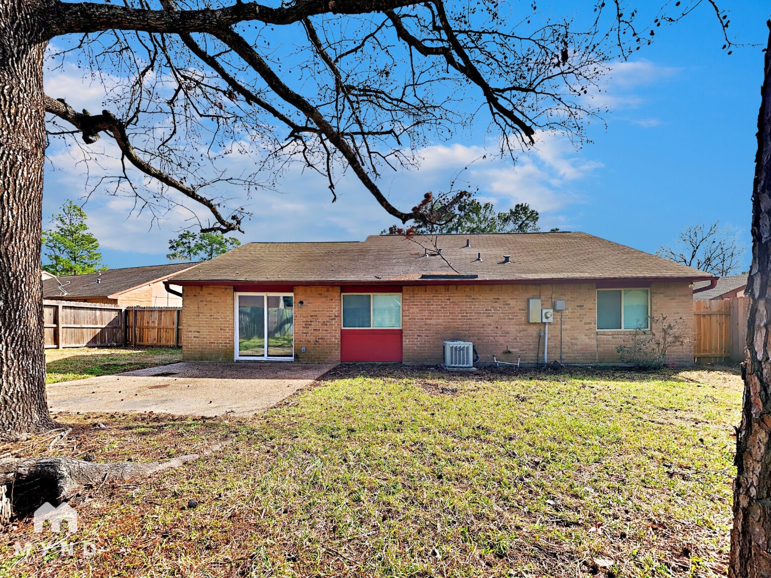Building Photo - 2822 Canary Ln