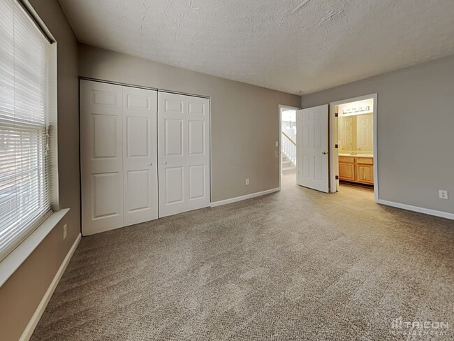 Building Photo - 148 Silver Fox Trail