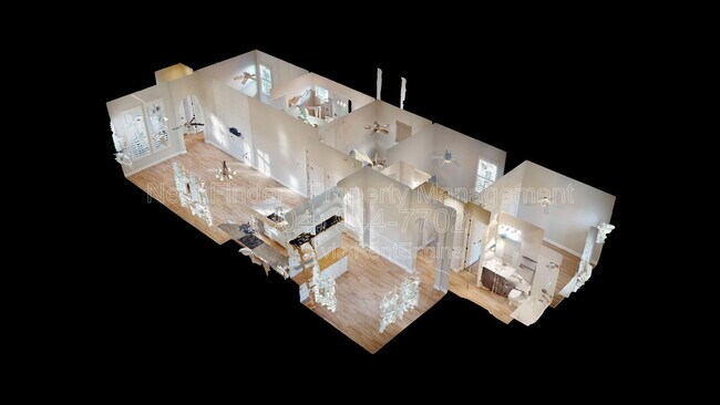 Building Photo - 628 Town Plaza Ave