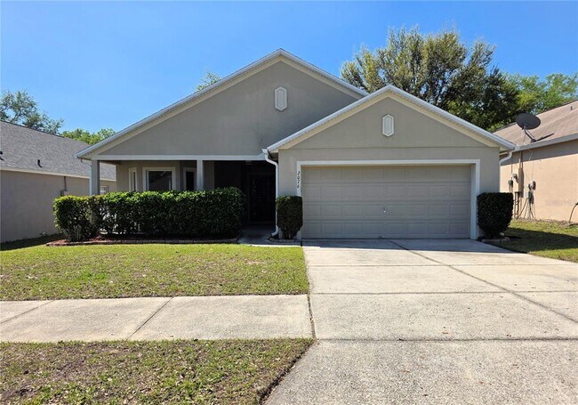 Building Photo - 2076 Newtown Rd