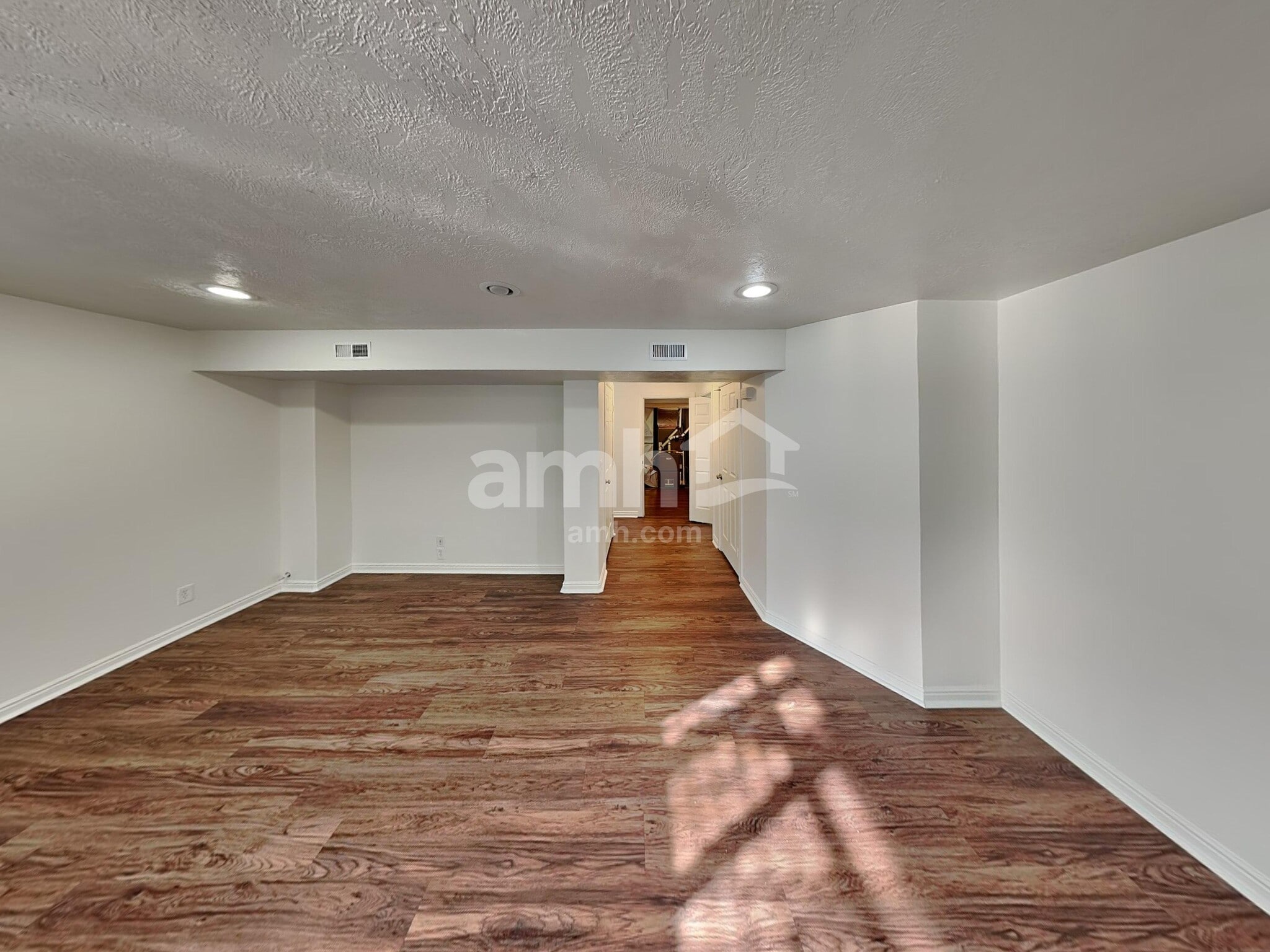 Building Photo - 3328 Celebration Dr