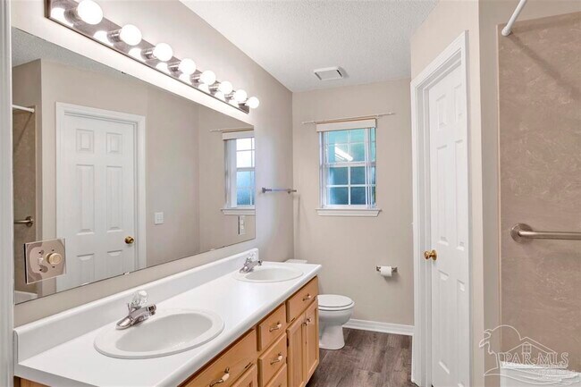 Building Photo - 6348 Summer Lakes Ln