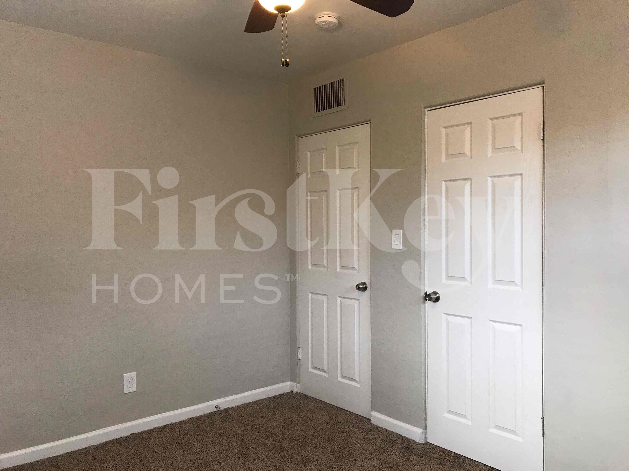 Building Photo - 1507 W Berridge Ln