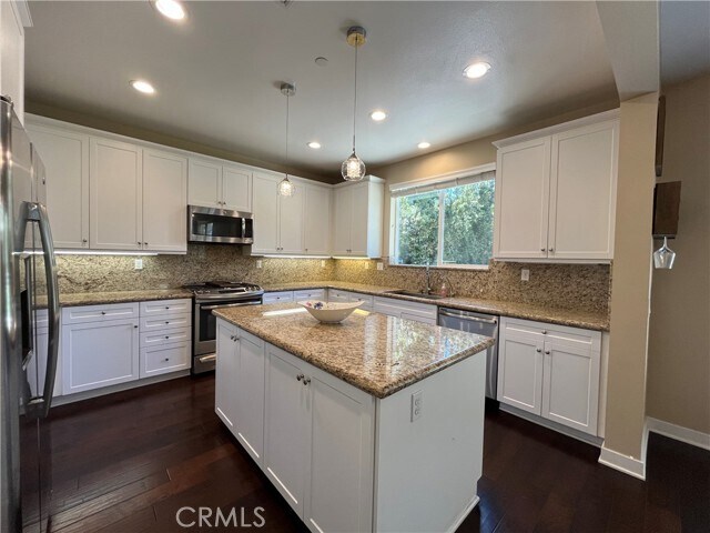 Building Photo - 11395 Beechnut St