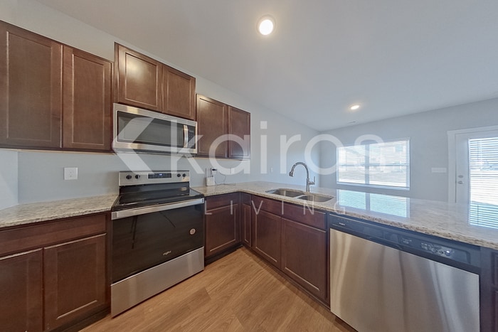 Building Photo - 7219 Chatfield Wy NW