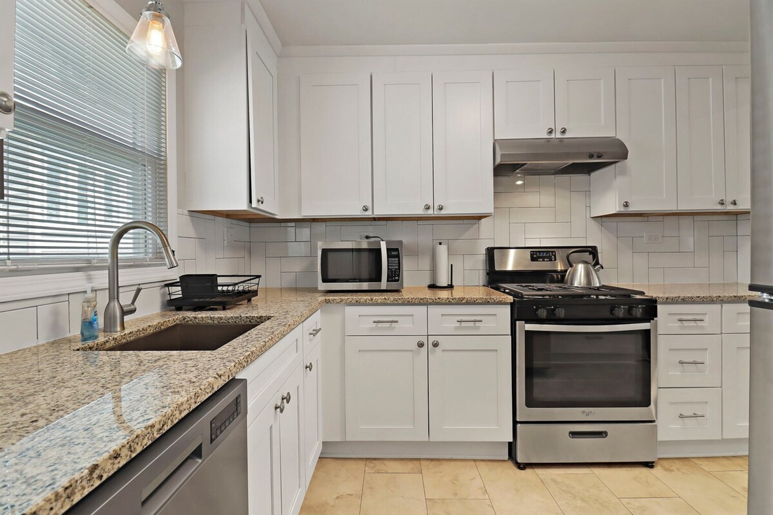 Building Photo - 1428 North Ave