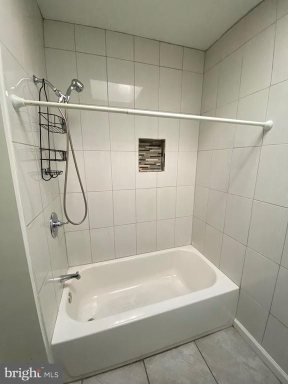 Building Photo - 2320 Anoka Ave