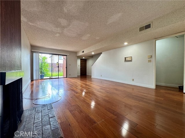 Building Photo - 402 S Garfield Ave