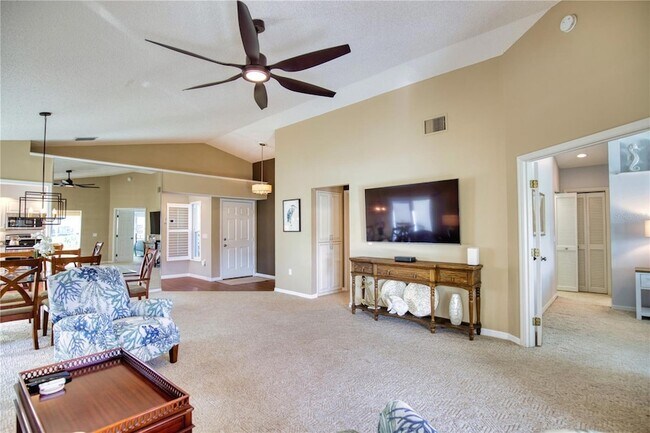 Building Photo - 831 Harrington Lake Ln