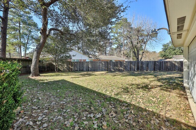 Building Photo - 7315 Foxside Ln