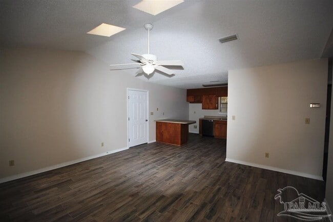 Building Photo - 5400 US-90