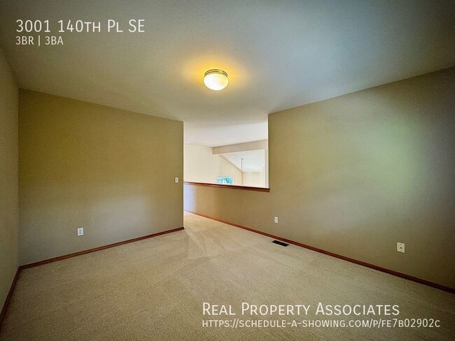 Building Photo - 3001 140th Pl SE