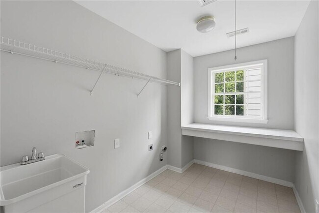 Building Photo - 770 Glastonbury Ct