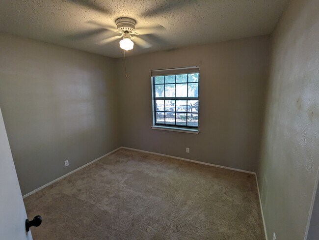 Building Photo - 4514 Cactus Trail