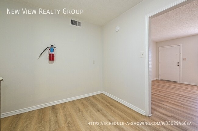 Building Photo - 268 Church St NE