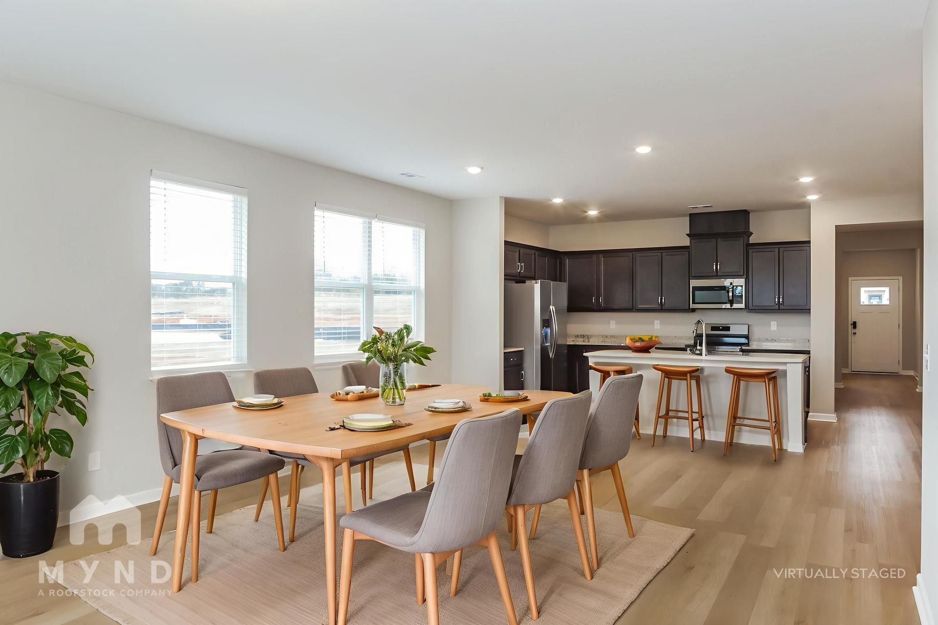 Building Photo - 105 Starview Ct