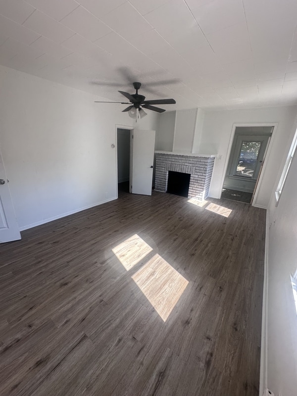 Building Photo - 1351 W 83rd St