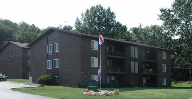 Interior Photo - Aljer Manor Apartments