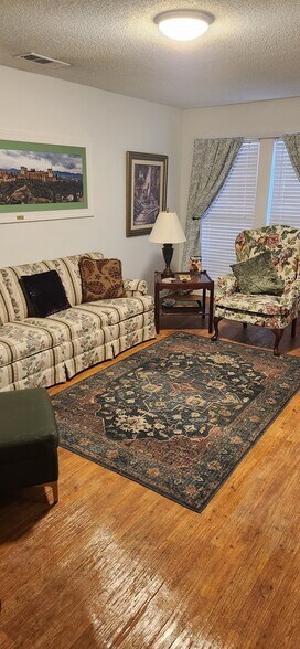 Building Photo - 2593 Nancelon Cir N