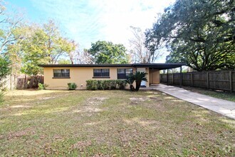 Building Photo - Affordable 3/1 Home in West Pensacola with...