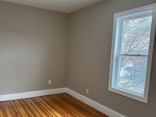 Building Photo - 630 Metropolitan Ave