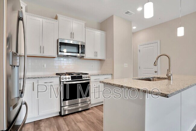 Building Photo - 5958 Forum Sq