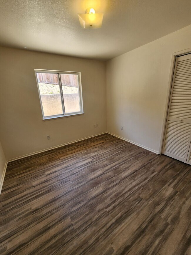 Building Photo - Charming 3 Bedroom Nipomo Home