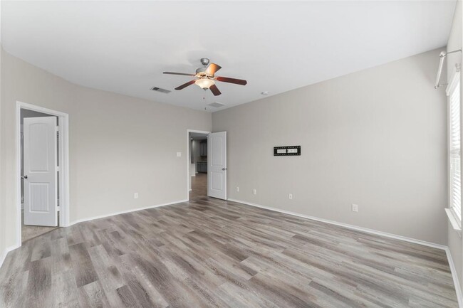 Building Photo - 154 Meadow Mill Dr