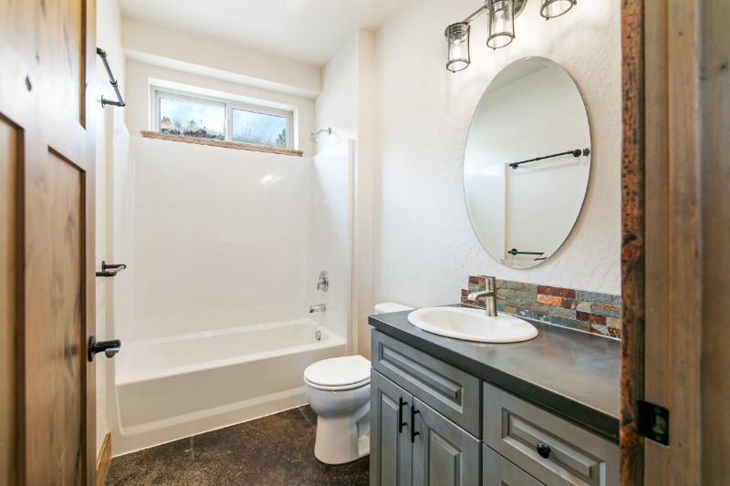 Building Photo - 6244-6243 Three Needles Ln