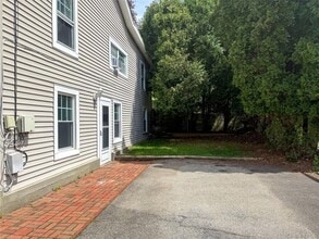 Building Photo - 504 NY-9D