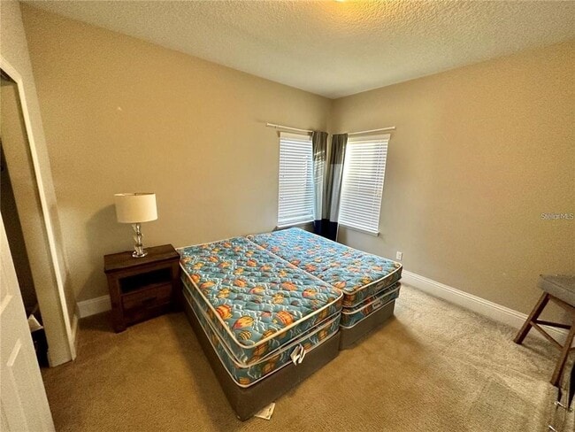 Building Photo - 9569 Royal Estates Blvd
