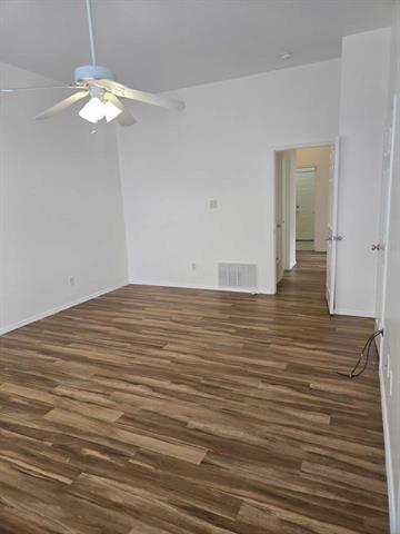 Building Photo - 9021 River Trails Blvd