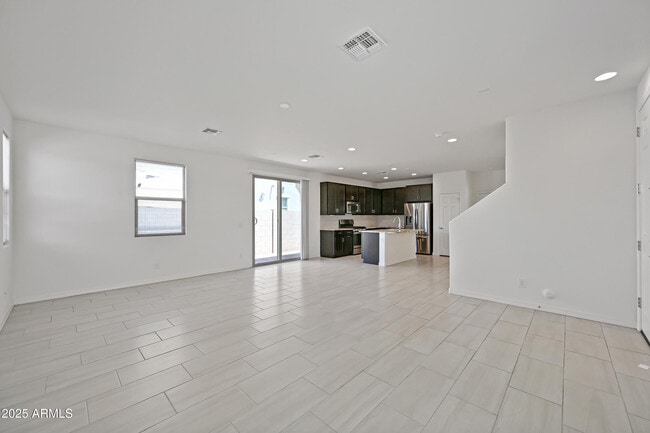 Building Photo - 4035 S 58th Ln