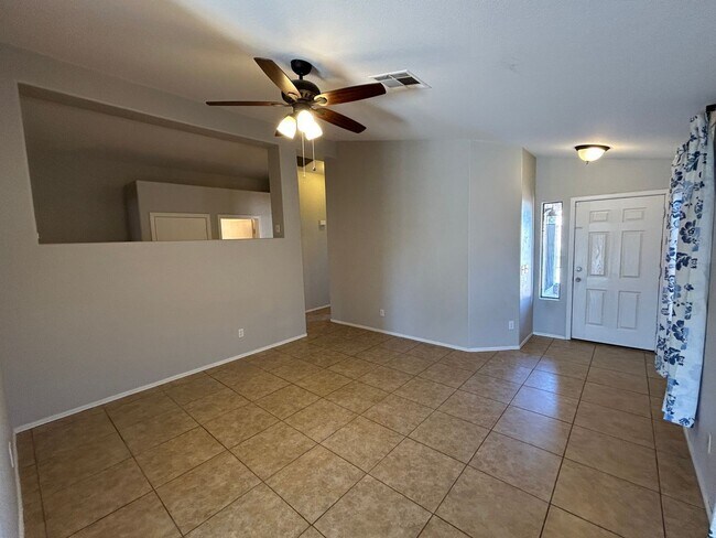 Building Photo - 15011 W Redfield Rd