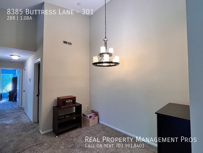 Building Photo - 8385 Buttress Ln