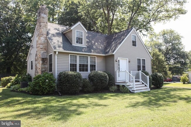 Building Photo - 3263 St Johns Ln