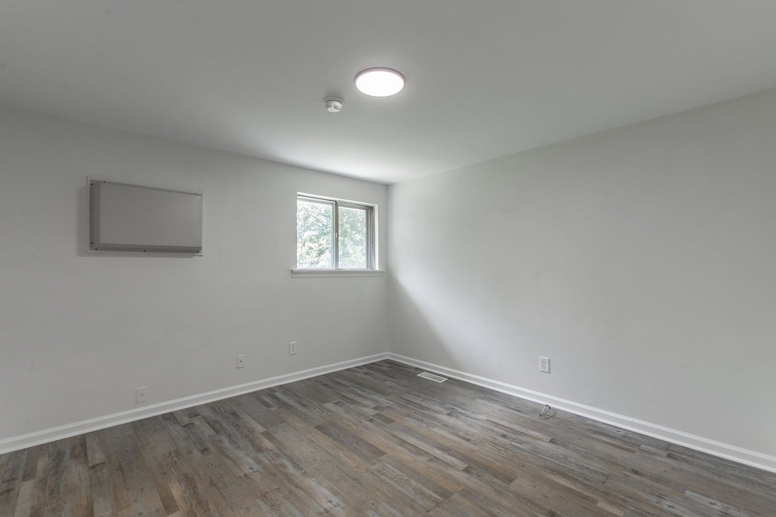 Building Photo - 2171 Dugan St
