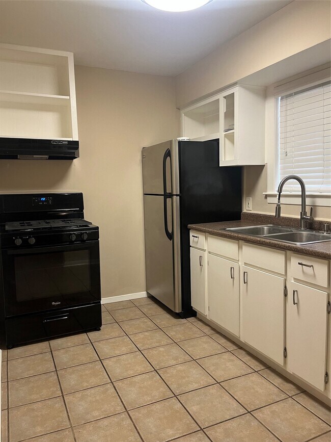 Building Photo - 4010 Feagan St