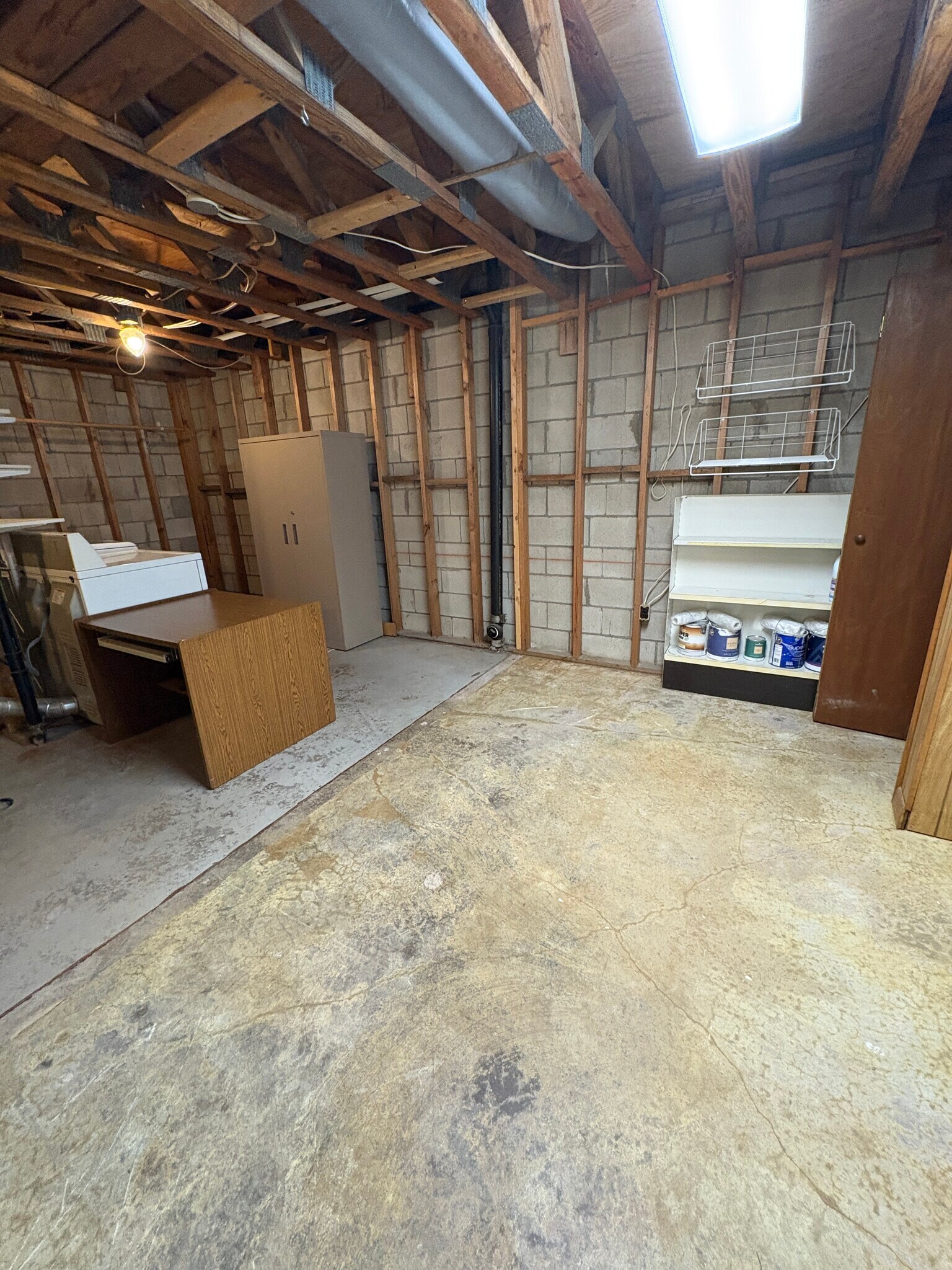 Building Photo - 3 Dutton Place Way