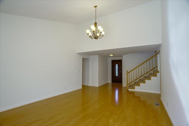 Building Photo - 47450 Cholla St