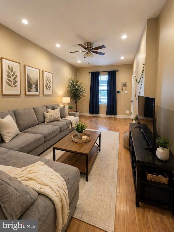 Building Photo - 6251 E Wister St