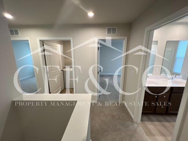 Building Photo - New Construction Gem – 4BR + Loft, Garage, and Great Amenities!