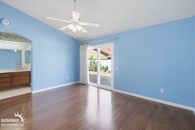 Building Photo - Beautiful 3Bdm 2Ba Home with Scenic Views in Rancho Peñasquitos!