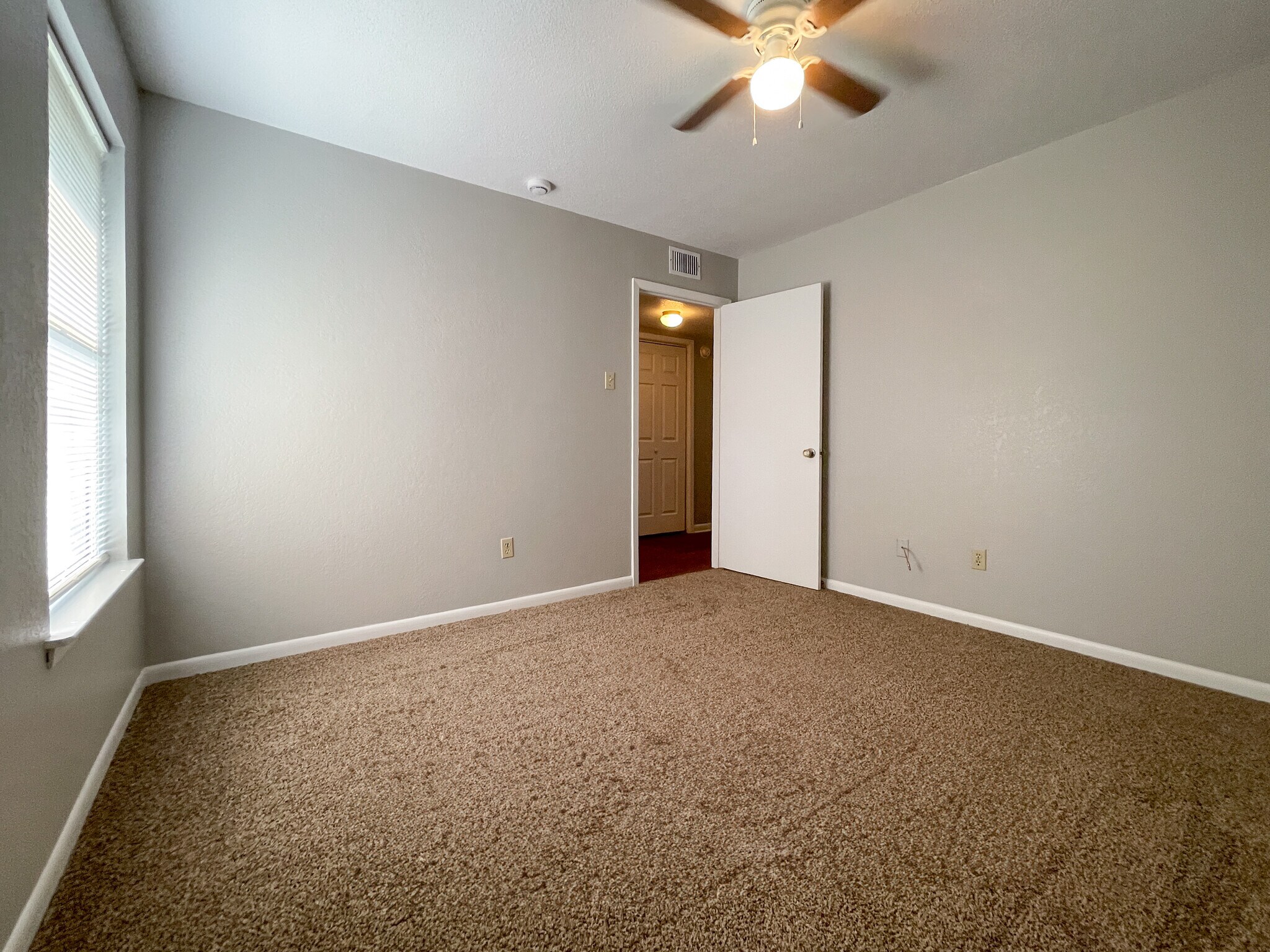 Building Photo - 3122 McFerrin Ave