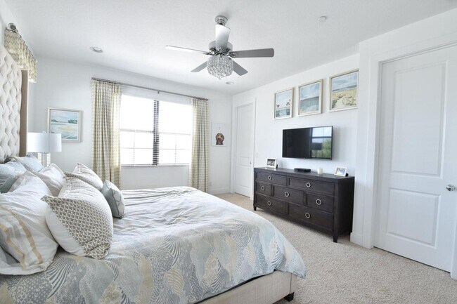 Building Photo - 12925 Alton Rd