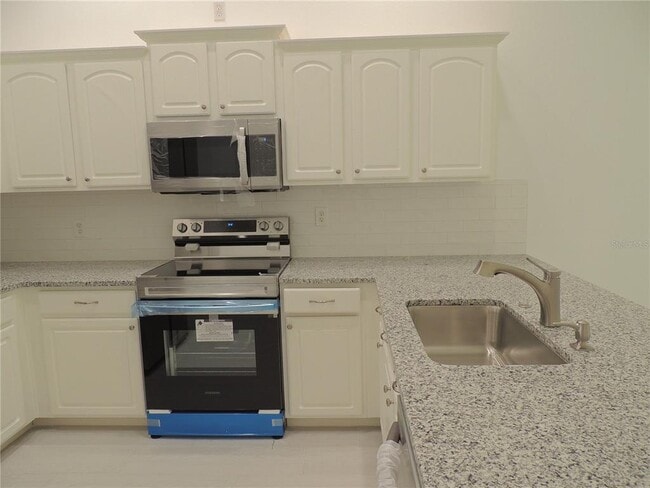 Building Photo - 10006 Brodbeck Blvd