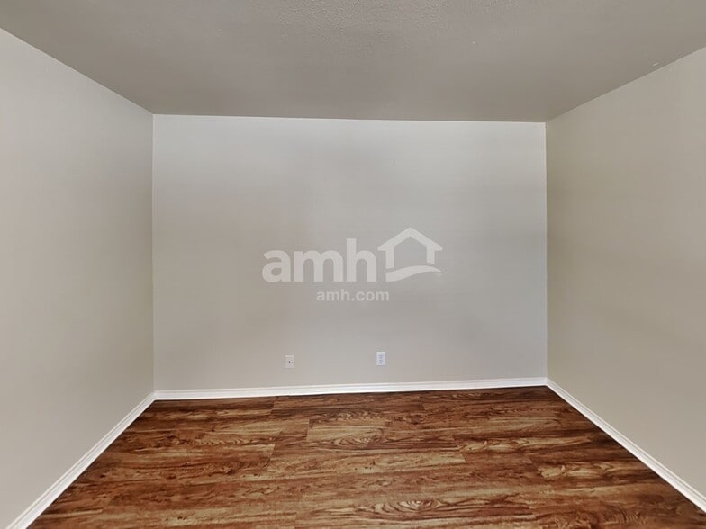 Building Photo - 11830 Briarton Pass