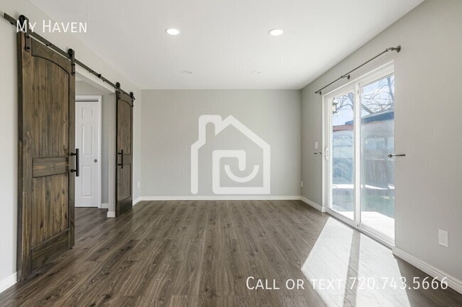 Building Photo - 5287 Indiana St