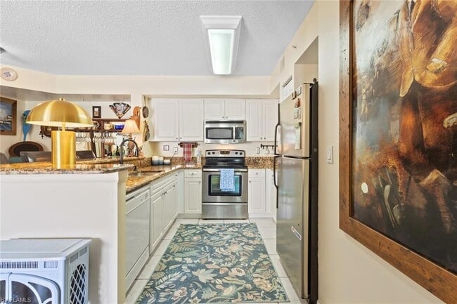 Building Photo - 1270 Wildwood Lakes Blvd